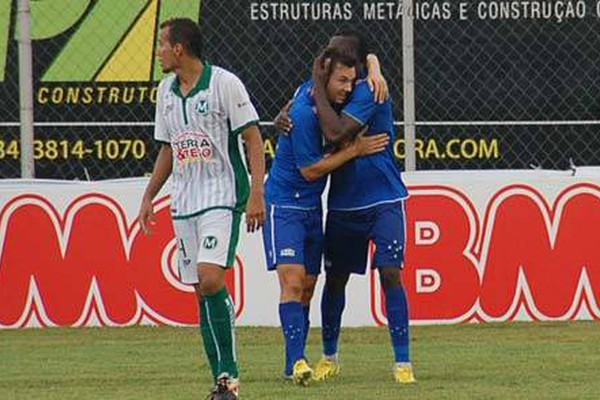 Cruzeiro leva susto no início, mas vence Mamoré por 4 a 1 em Patos de Minas