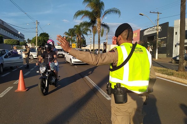Polícia Militar intensifica fiscalizações para promover segurança no trânsito de Patos de Minas