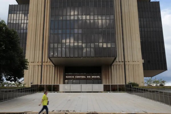 Mercado financeiro projeta PIB de 2,16% em 2025