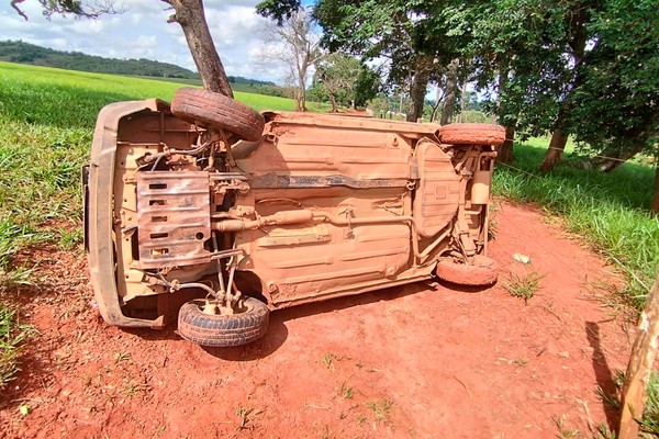 Fazendeiro de Carmo do Paranaíba é encontrado morto em estrada vicinal após acidente