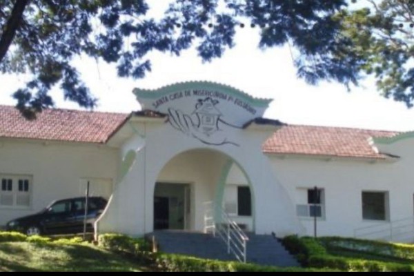 Mulher que estava desaparecida foi espancada e se internou em hospital de Ibiá; suspeito é procurado