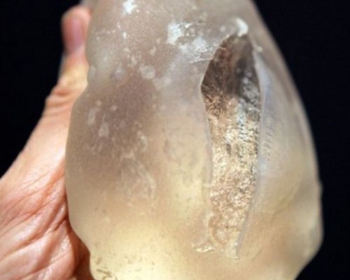 Dupla é presa por aplicar silicone industrial nas nádegas de travesti e levá-la à morte em MG - Patos Hoje